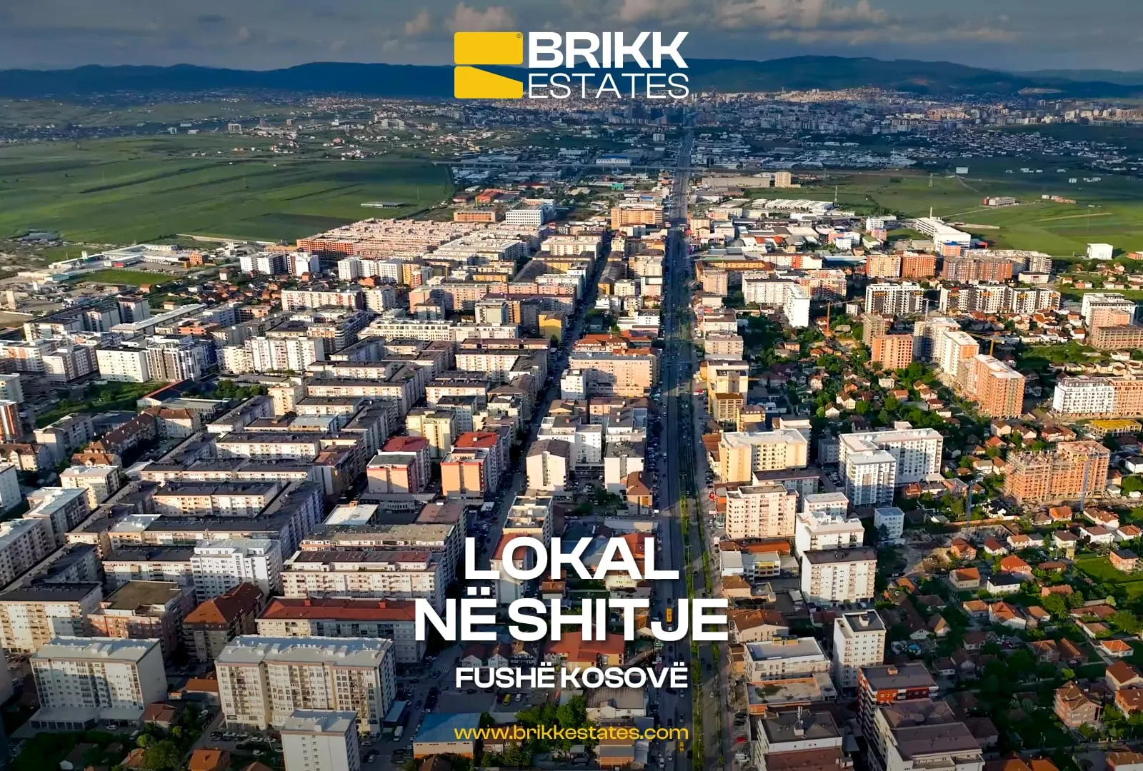 Pamje nga lart, lokal në shitje në Fushë Kosovë, Ref B353 (1/1)