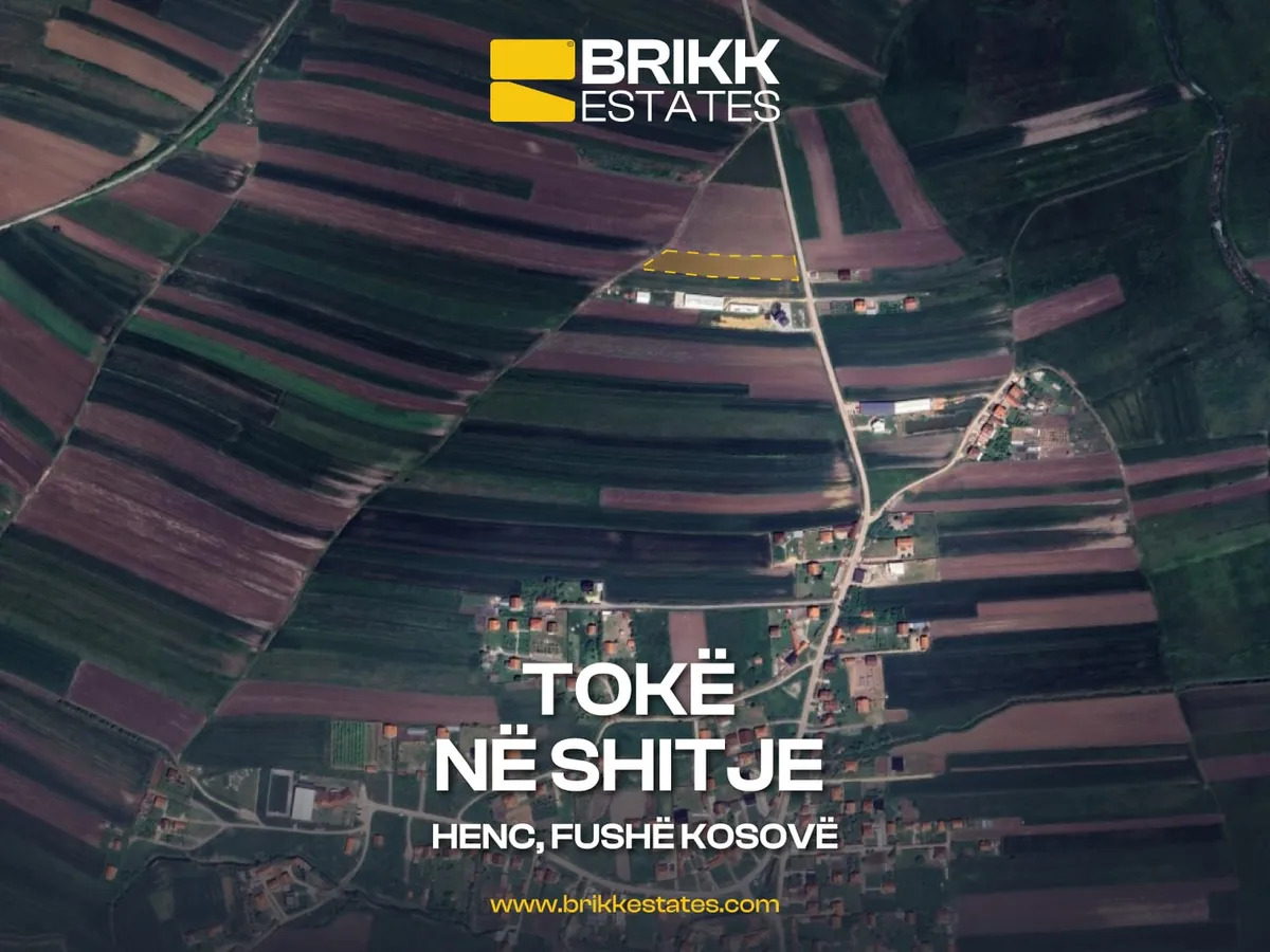 Pamje nga lart, tokë në shitje në Henc, Fushë Kosovë, Ref B341 (1/2)