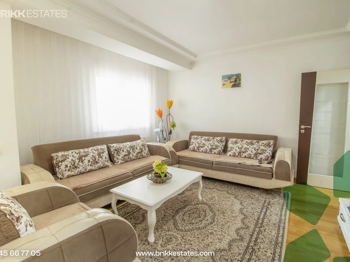 Qëndrimi ditor, banesë në shitje në Prishtinë, Ref B380 (1/8)
