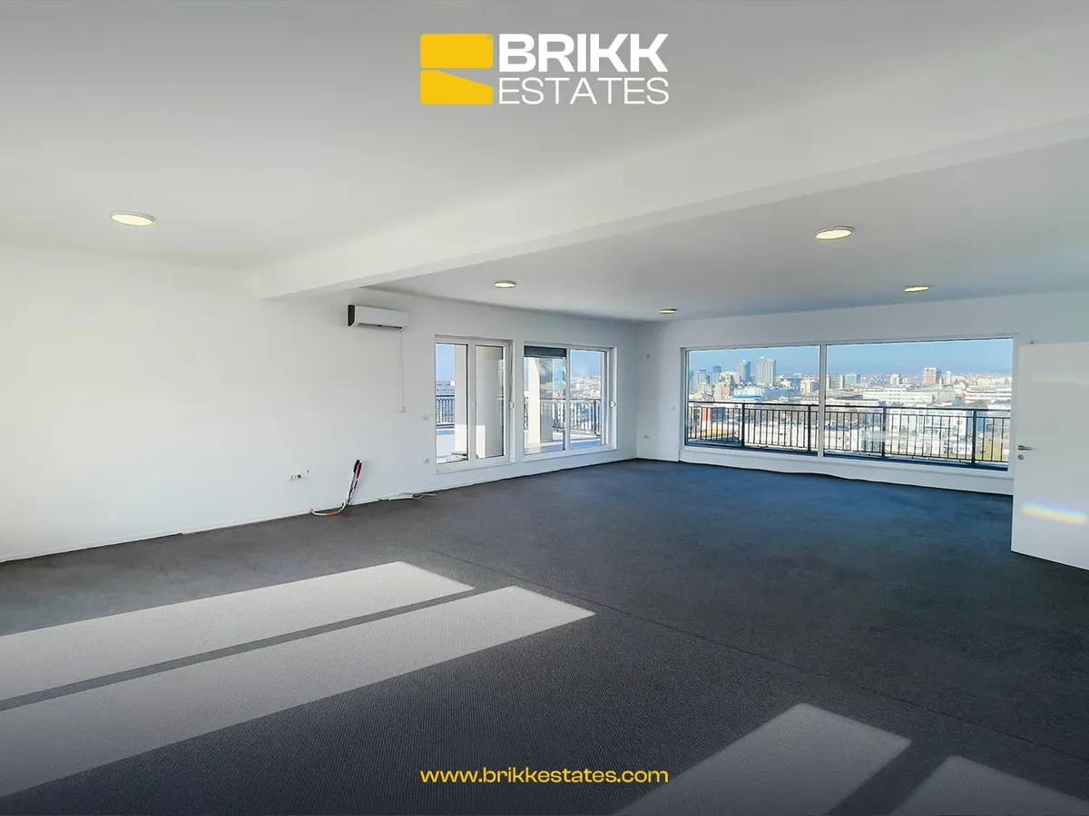 Hapësira e zyrës, zyrë/penthouse me qira në Prishtinë, Ref B349 (1/10)