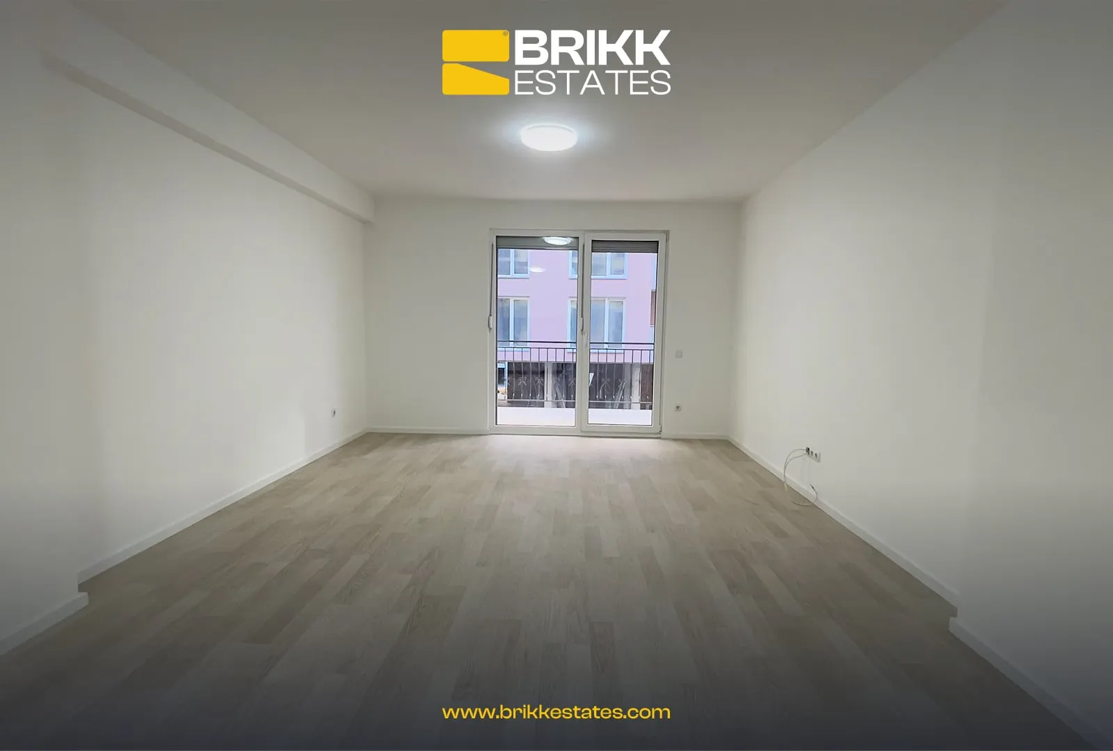 Hapësira e brendshme, banesë me qira në Fushë Kosovë, Ref B347 (1/7)