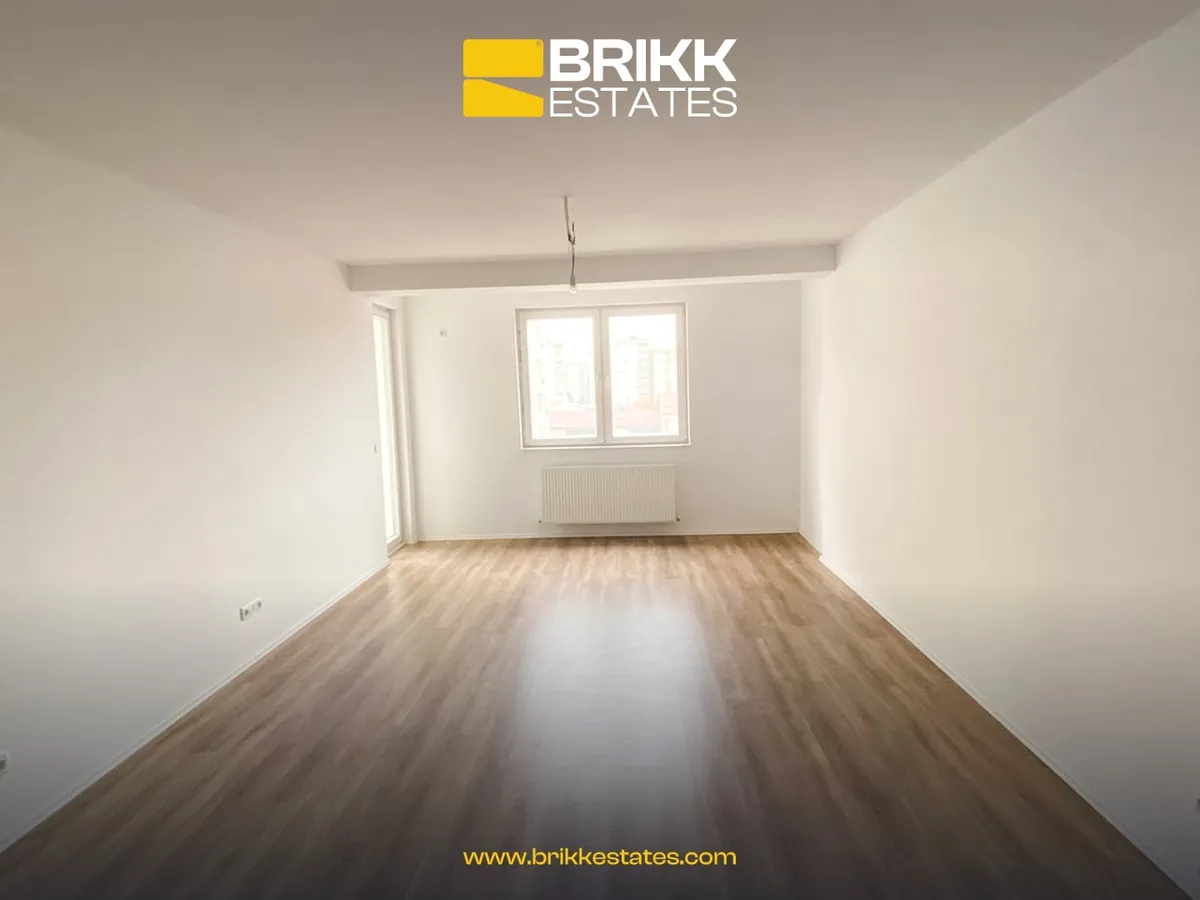 Hapësira e brendshme, banesa në shitje në Fushë Kosovë, Ref B324 (1/7)