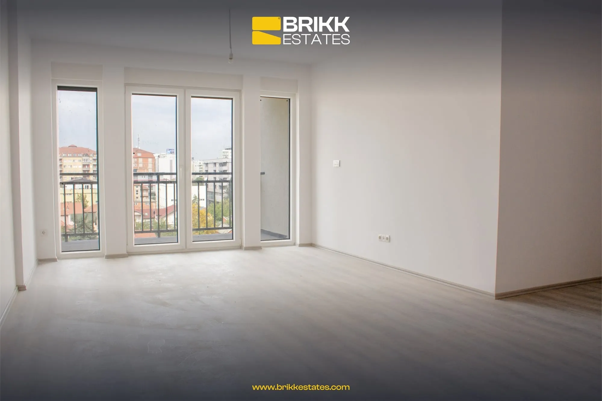 Living room, apartment for sale in Fushë Kosovë, Ref B311 (1/8)