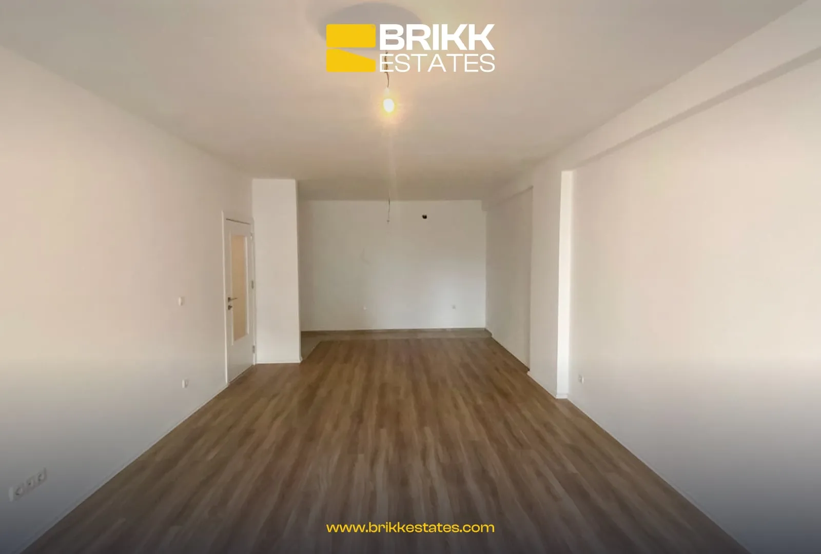 Hapësira e brendshme, banesa në shitje në Fushë Kosovë, Ref B323 (2/7)