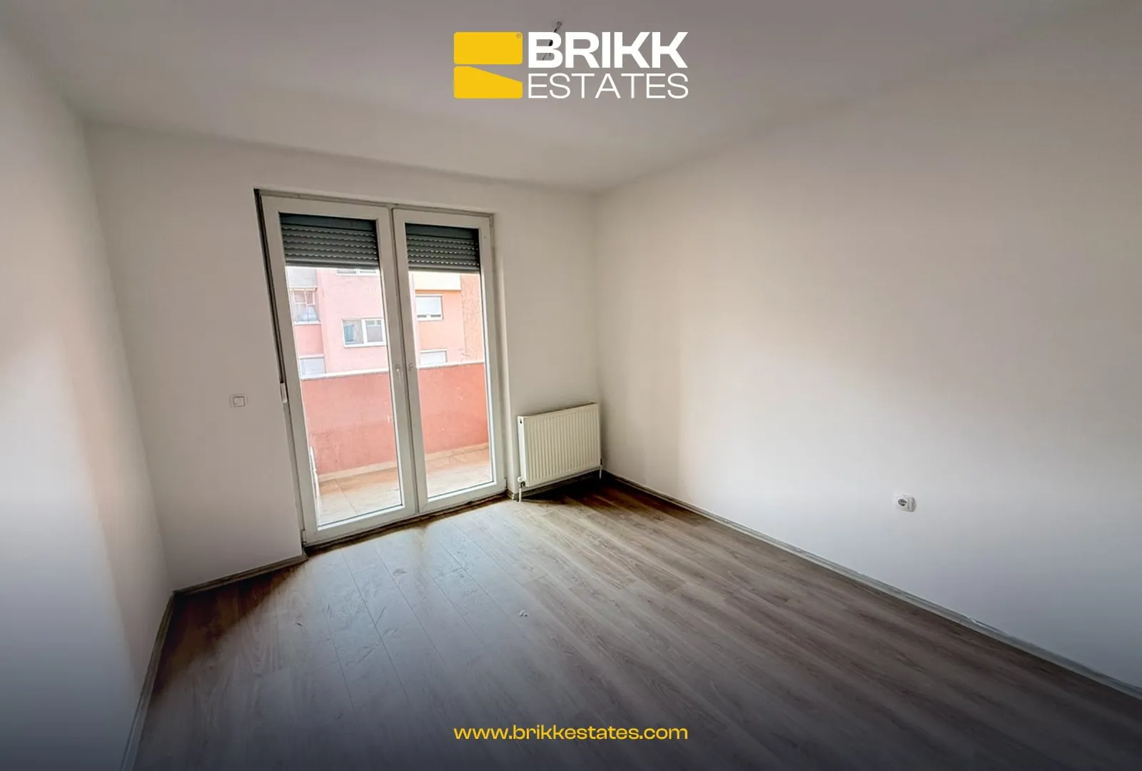 Hapësira e brendshme, banesë në shitje në Fushë Kosovë, Ref B350 (3/6)