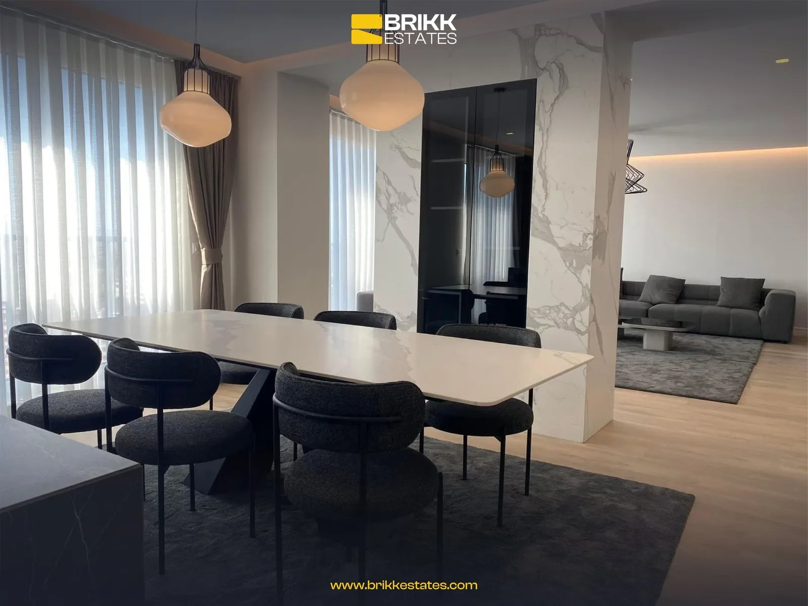 Tryezaria, duplex me qira në Pejton, Prishtinë, Ref B301 (3/10)
