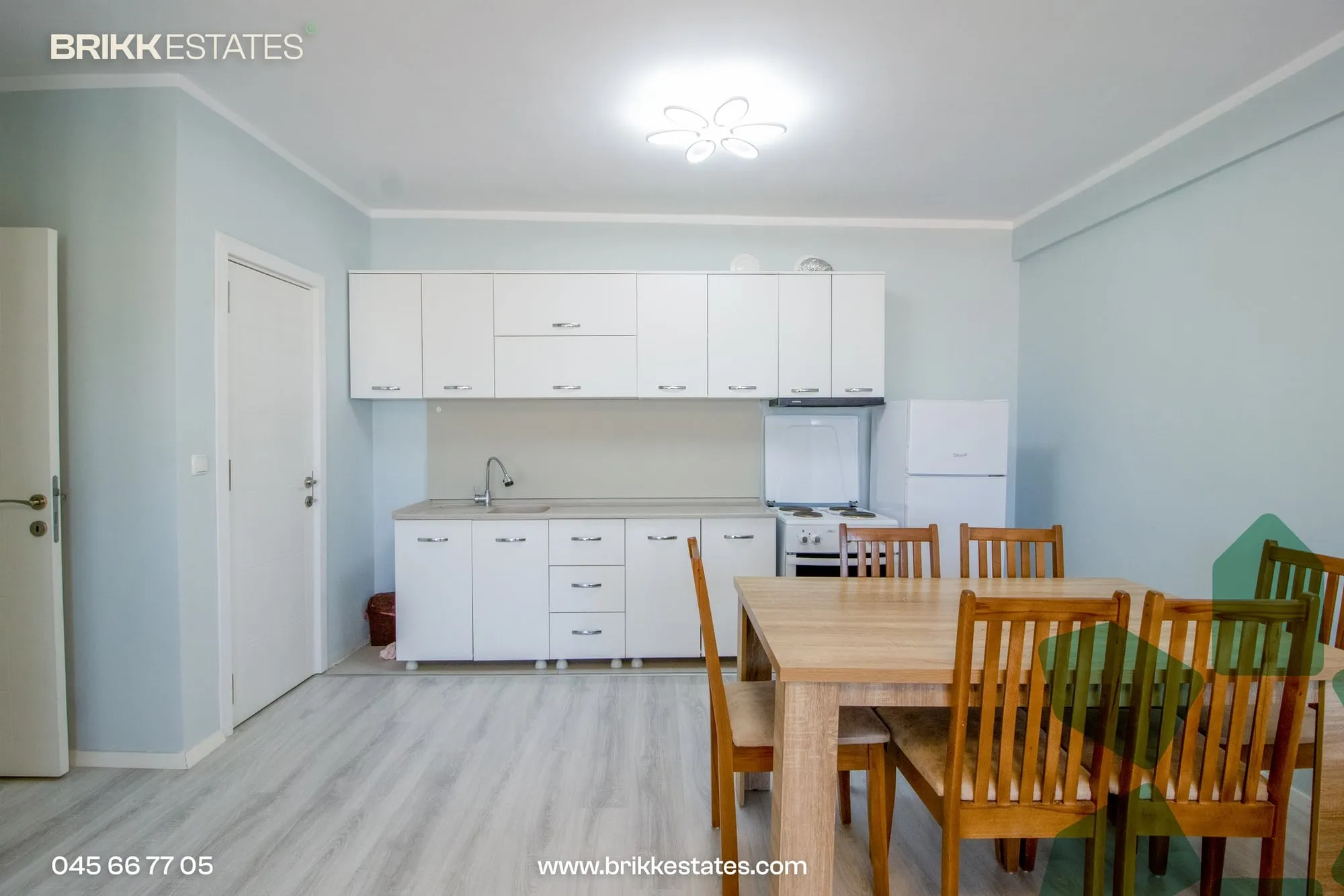 Kuzhina, banesë në shitje në Fushë Kosovë, Ref B392 (3/9)