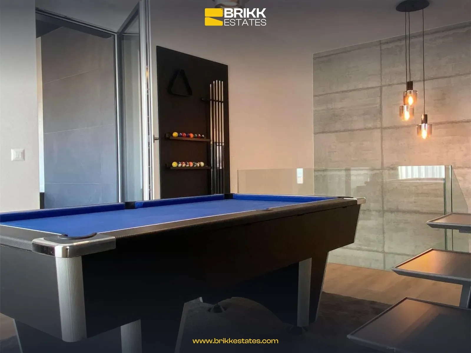 Hapësira e brendshme, duplex me qira në Pejton, Prishtinë, Ref B301 (5/10)
