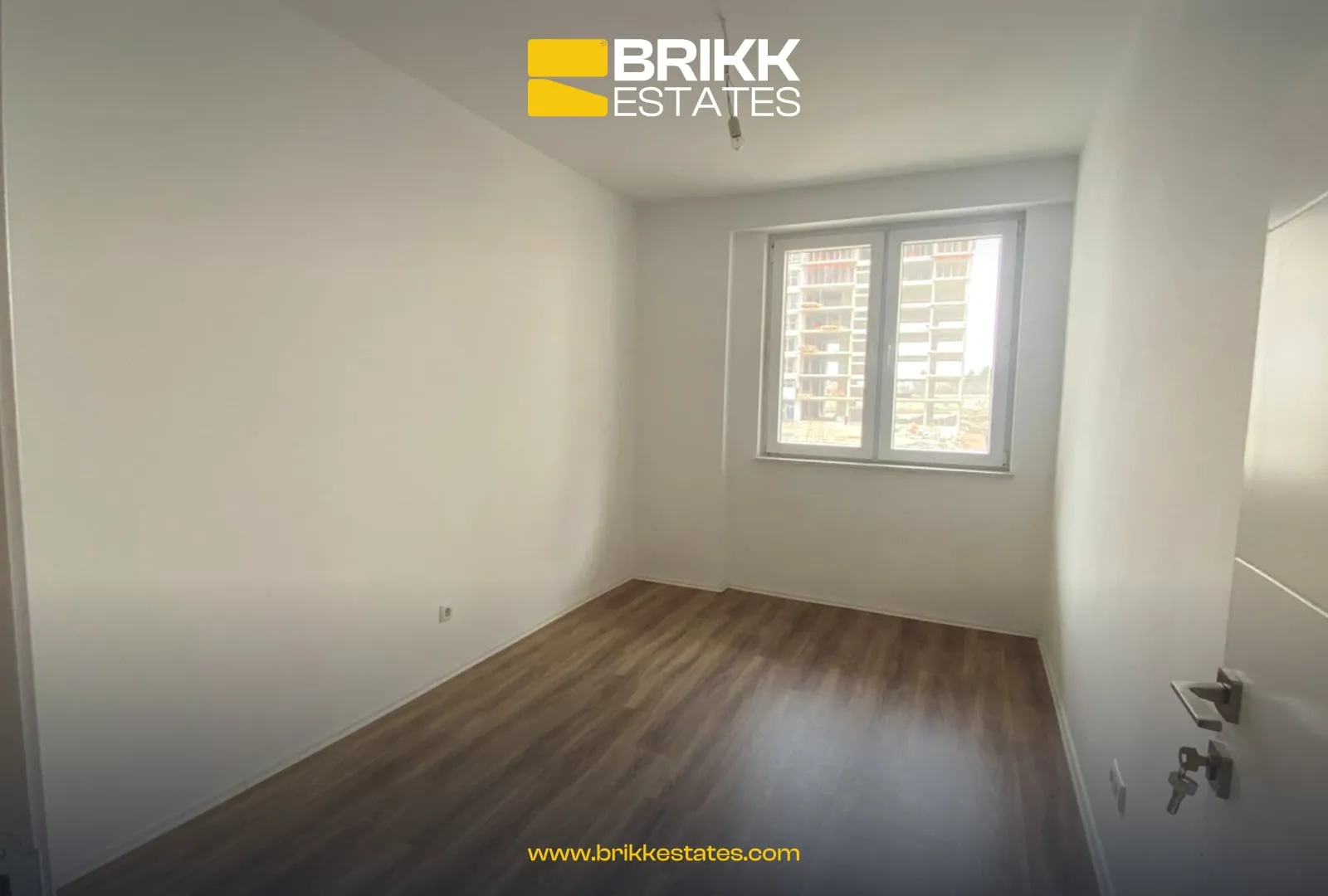 Hapësira e brendshme, banesa në shitje në Fushë Kosovë, Ref B323 (5/7)