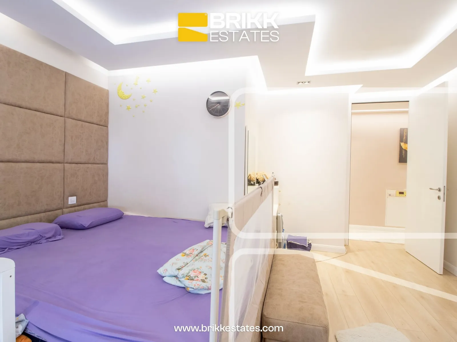Dhoma e gjumit, banesë në shitje në Fushë Kosovë, Ref B378 (6/10)