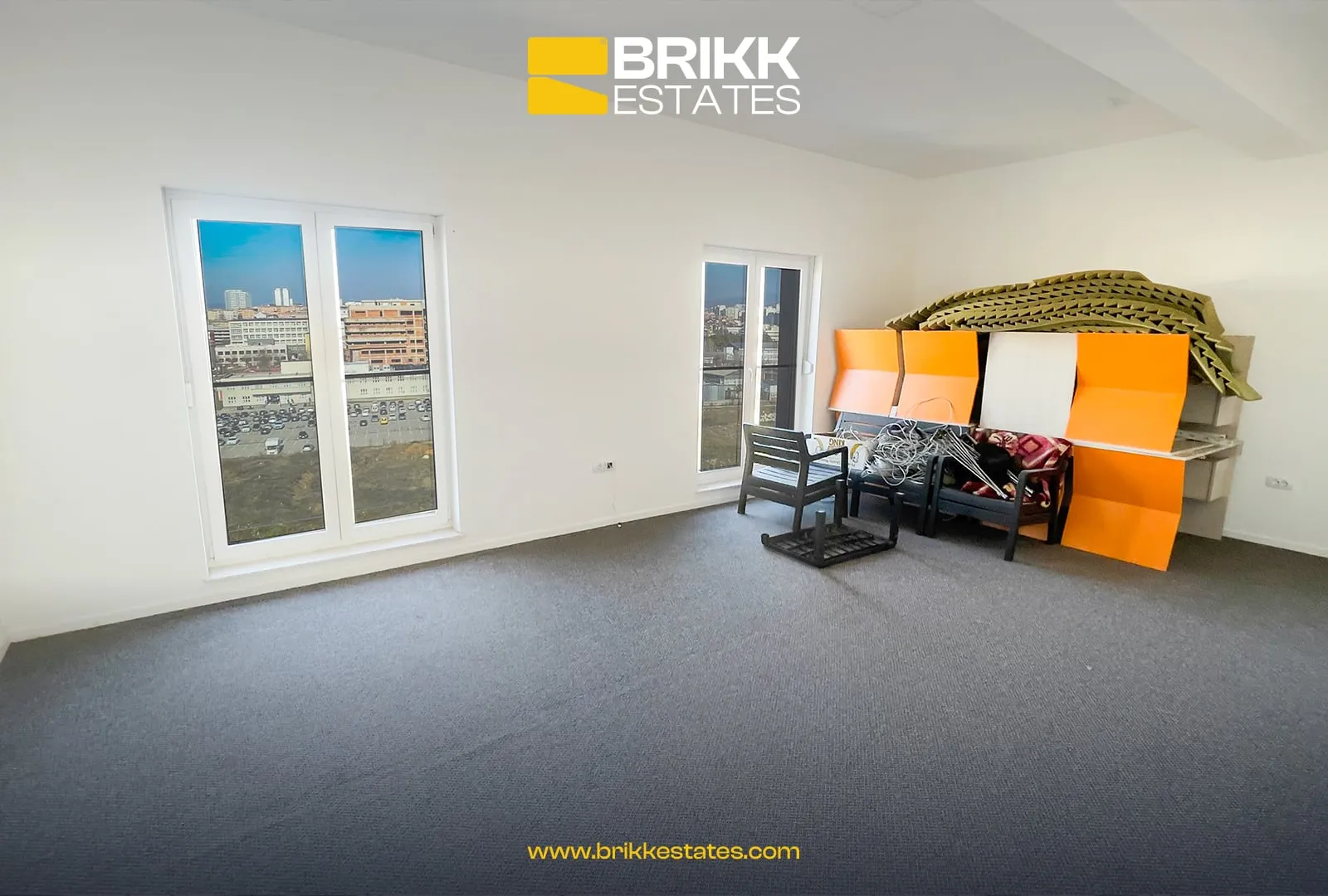 Hapësira e zyrës, zyrë/penthouse me qira në Prishtinë, Ref B349 (6/10)