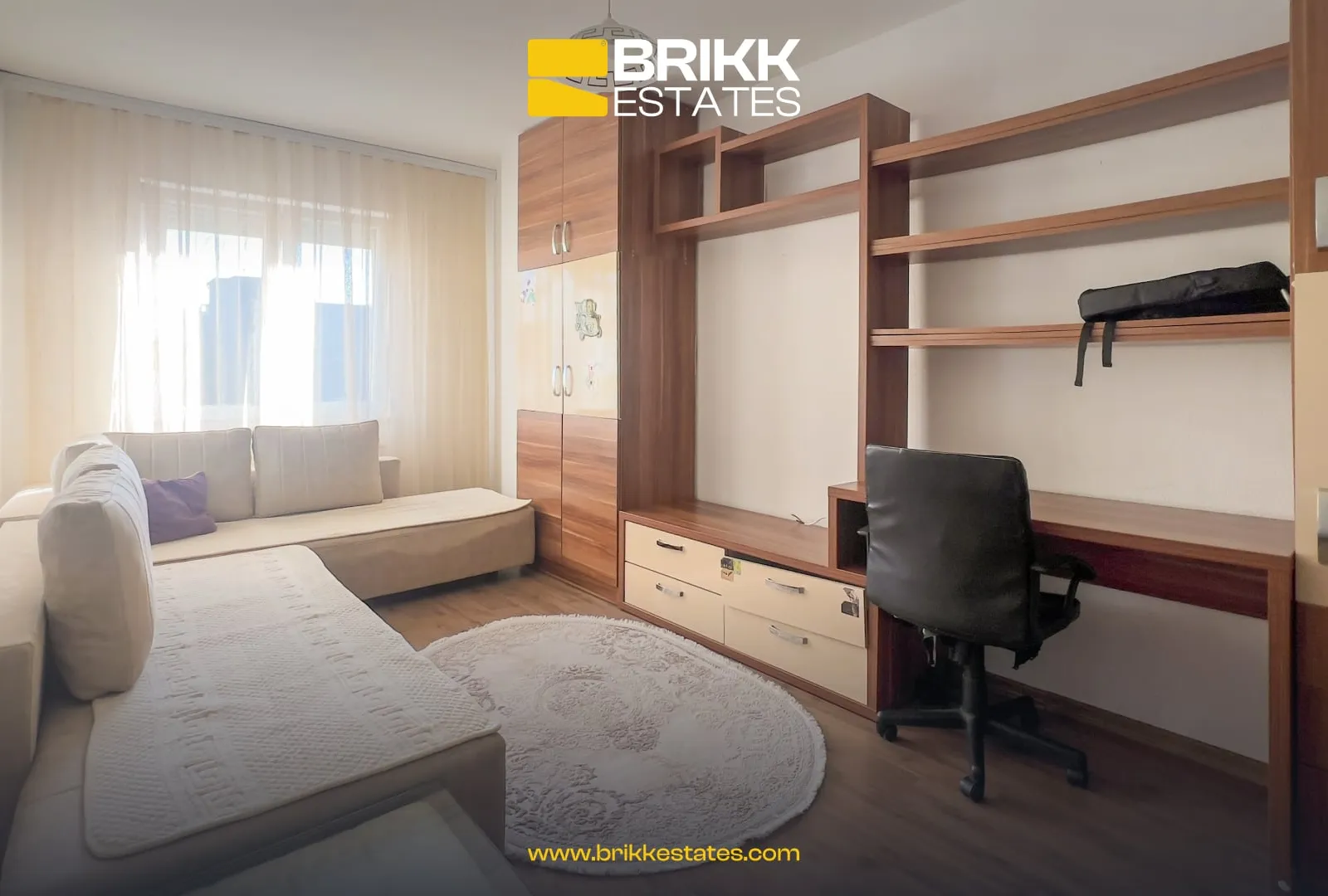 Hapësira e brendshme, banesë me qira në Fushë Kosovë, Ref B333 (7/10)