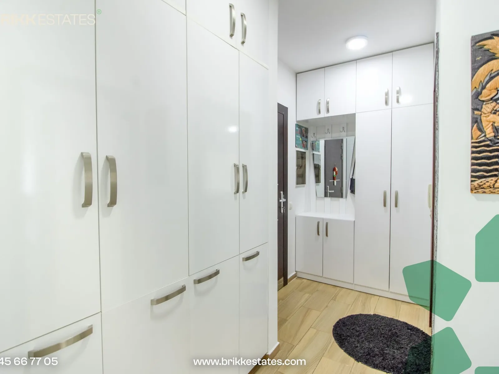 Korridori, banesë në shitje në Prishtinë, Ref B380 (8/8)