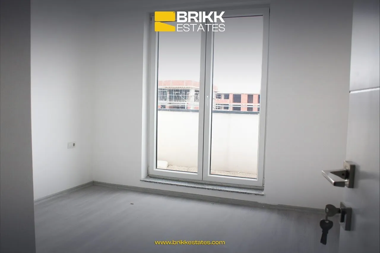 Hapësira e brendshme, penthouse në shitje në Fushë Kosovë, Ref B305 (8/10)