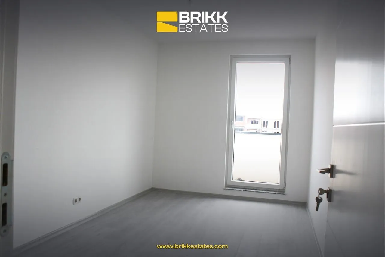 Hapësira e brendshme, penthouse në shitje në Fushë Kosovë, Ref B305 (9/10)